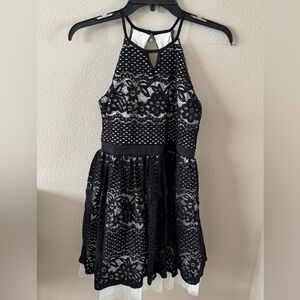 Elegant Black and White Lace Kids Formal Dress